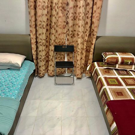 Lakse Inn Homestay Kampong Pengkalan Maras エクステリア 写真