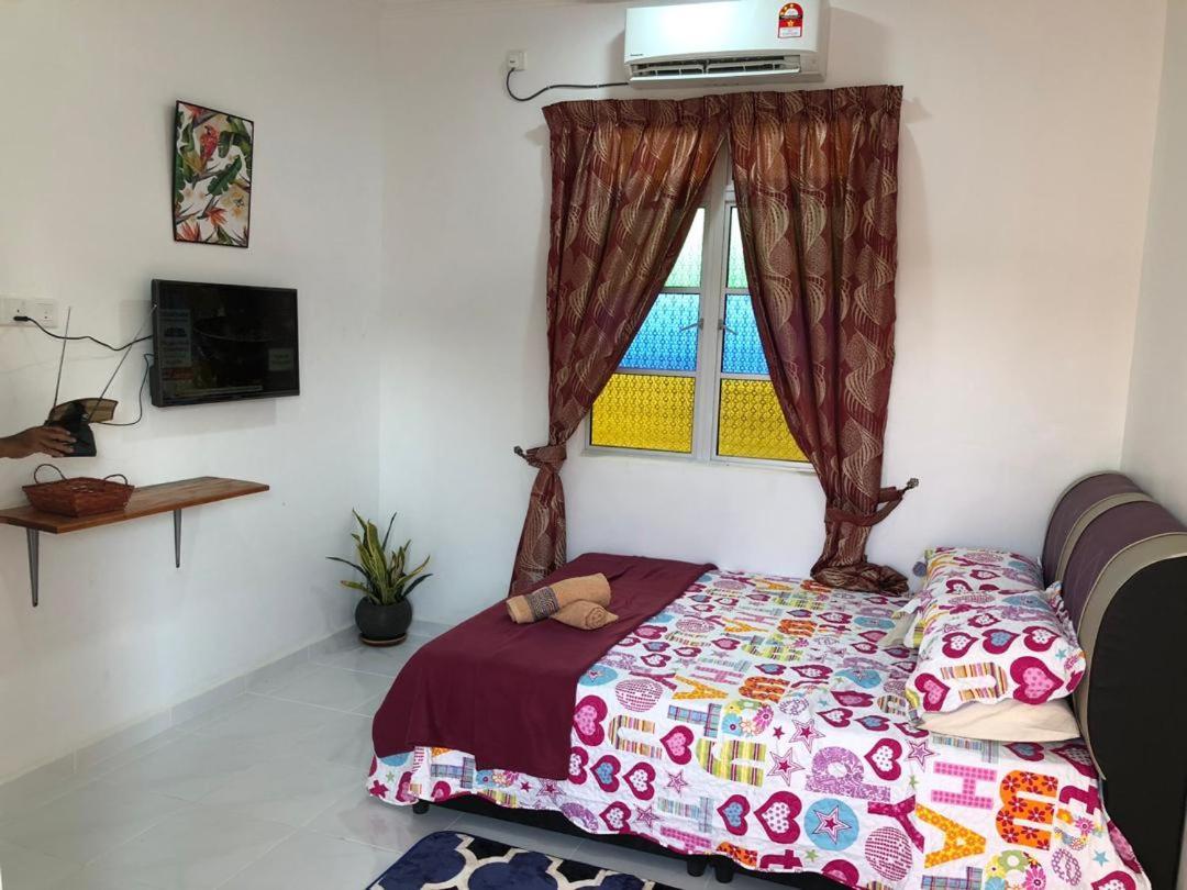 Lakse Inn Homestay Kampong Pengkalan Maras エクステリア 写真